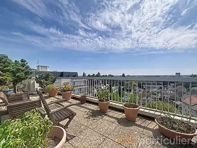 Saint Cyr sur Loire 37540 Achat / Vente appartement 5 pièces t5 au dernier étage terrasse