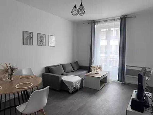 Saint Denis 93200 Achat / Vente appartement 2 pièces t2