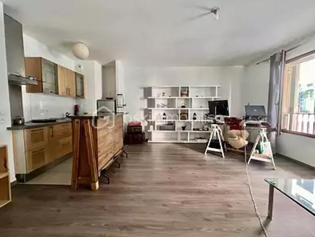 Saint Denis 93200 Achat / Vente appartement 2 pièces t2