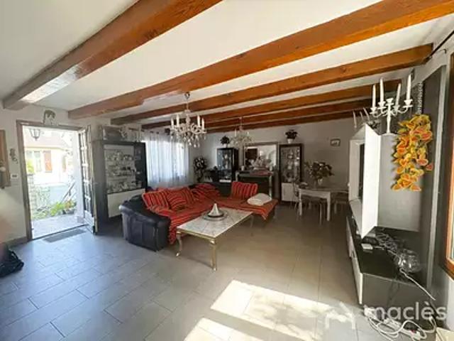 Saint Denis 93200 Achat / Vente maison 10 pièces t10