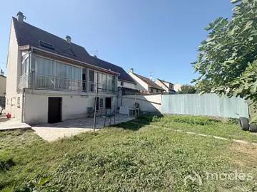 Saint Denis 93200 Achat / Vente maison 7 pièces t7