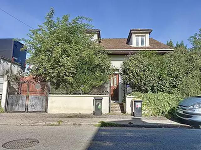 Saint Denis 93200 Achat / Vente maison 7 pièces t7