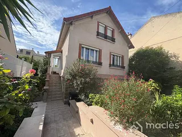 Saint Denis 93200 Achat / Vente maison 6 pièces t6