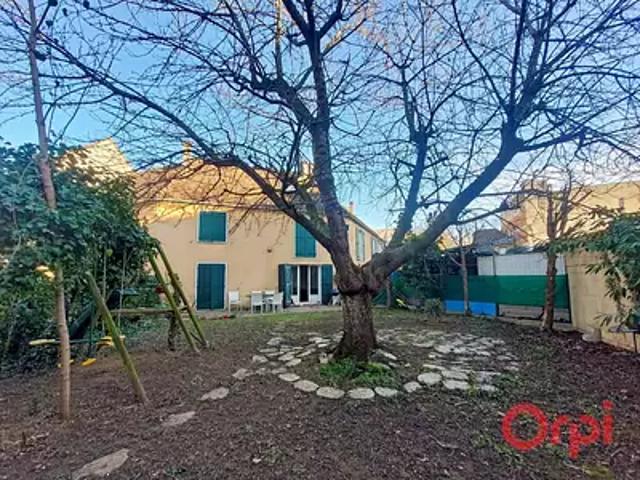 Saint Denis 93200 Achat / Vente maison 8 pièces t8 jardin