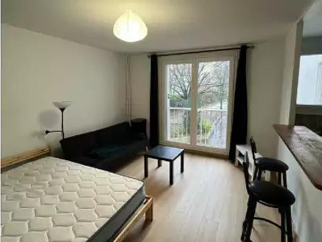 Saint Denis 93200 Location appartement 1 pièce t1