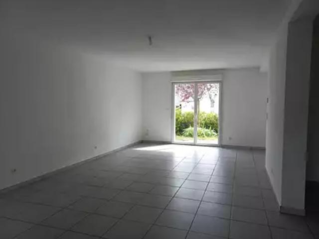 Saint Denis de l'Hôtel 45550 Location maison 4 pièces t4 jardin cave