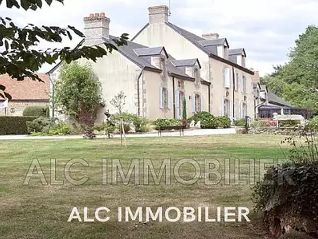 Saint Denis sur Sarthon 61420 Achat / Vente maison 12 pièces t12 piscine parking