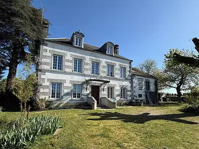 Saint Denis sur Sarthon 61420 Achat / Vente maison 9 pièces t9 au dernier étage terrasse