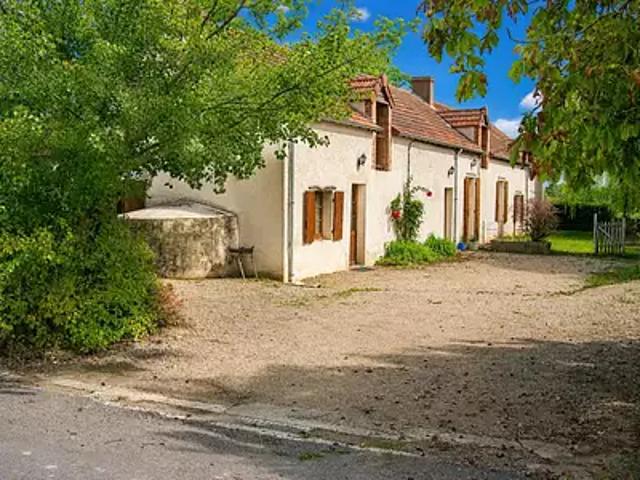 Saint Désiré 03370 Achat / Vente maison 7 pièces t7 jardin