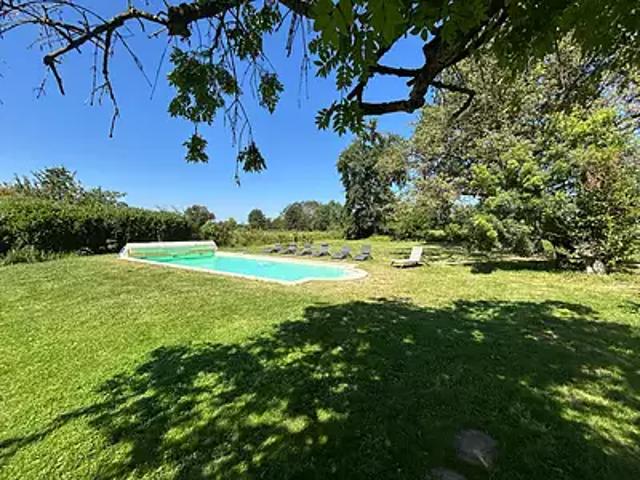 Saint Didier sur Chalaronne 01140 Achat / Vente maison 11 pièces t11 au dernier étage
