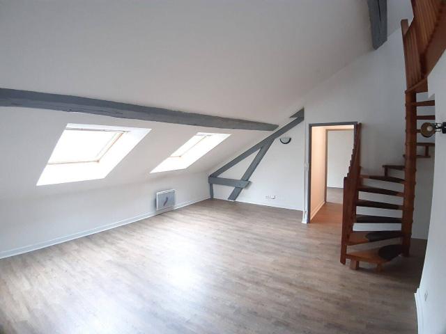 SAINT DIE appartement duplex 3 pièces 76.60m²