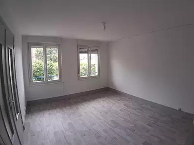 Saint Dié des Vosges 88100 Location appartement 4 pièces t4 au dernier étage