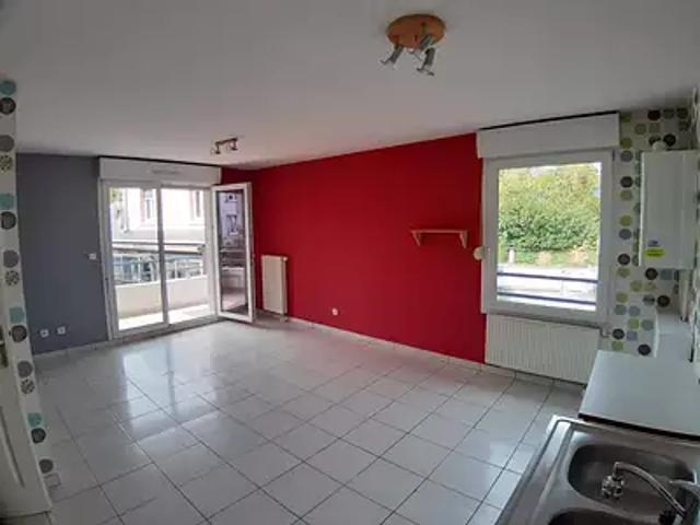 Saint Dié des Vosges 88100 Location appartement 2 pièces t2 parking