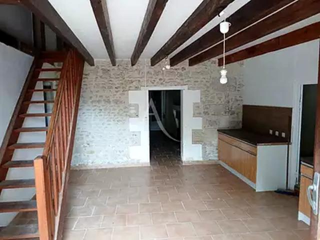 Saint Dizant du Gua 17240 Achat / Vente maison 5 pièces t5