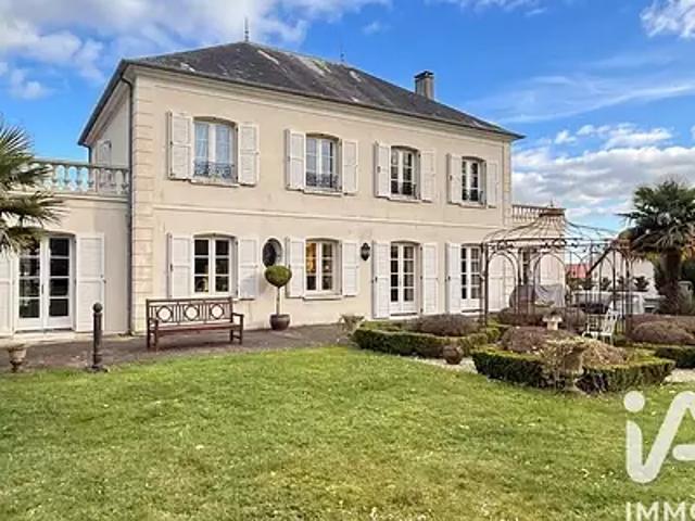 Saint Eloy de Gy 18110 Achat / Vente maison 8 pièces t8