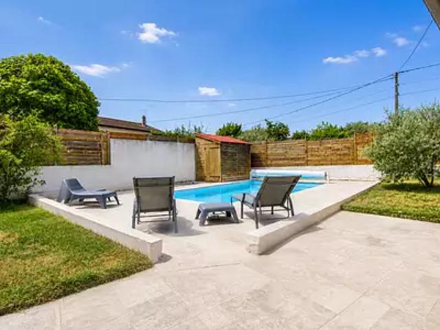 Saint Eloi 01800 Achat / Vente maison 6 pièces t6 piscine jardin