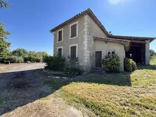 Saint Elix Theux 32300 Achat / Vente maison 6 pièces t6 au dernier étage parking
