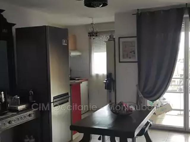 Saint Estève 66240 Achat / Vente appartement 2 pièces t2 au dernier étage terrasse