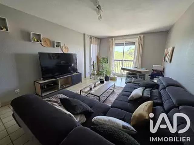 Saint Estève 66240 Achat / Vente appartement 4 pièces t4 au dernier étage parking