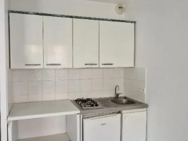 Saint Étienne Appartement 1 pièce 23.75 m²