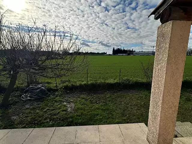 Saint Etienne du Grès 13103 Achat / Vente maison 4 pièces t4 au dernier étage