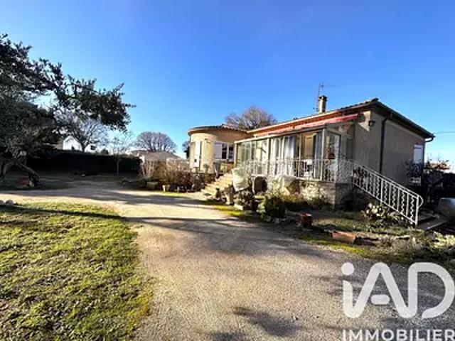 Saint Etienne du Grès 13103 Achat / Vente maison 4 pièces t4