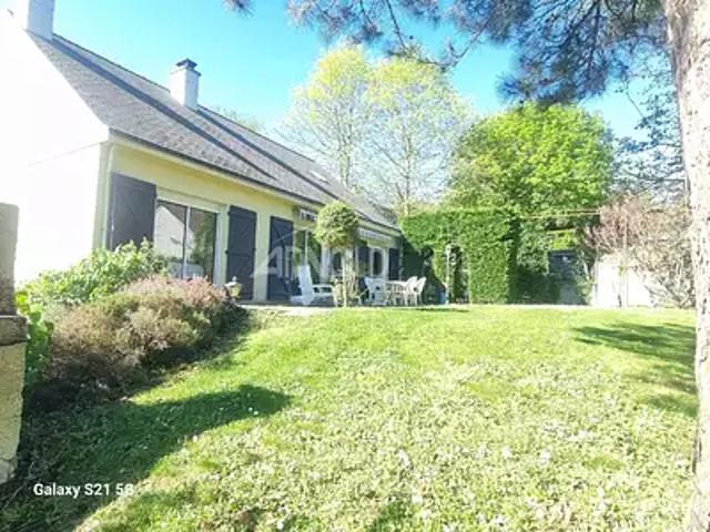 Saint Etienne de Montluc 44360 Achat / Vente maison 8 pièces t8