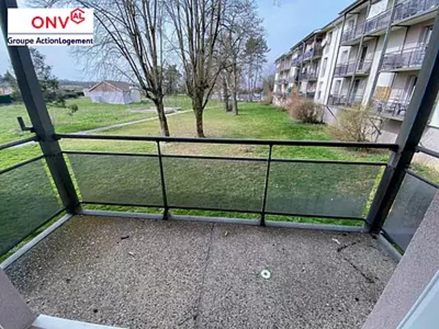 Saint Etienne de Saint Geoirs 38590 Achat / Vente appartement 4 pièces t4 cave parking