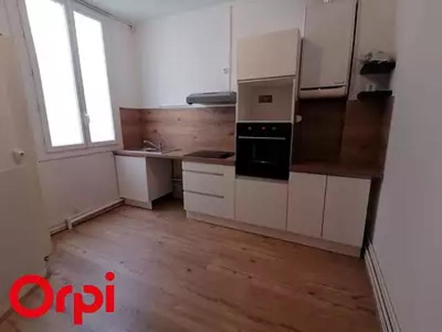 Saint Etienne de Saint Geoirs 38590 Location appartement 2 pièces t2