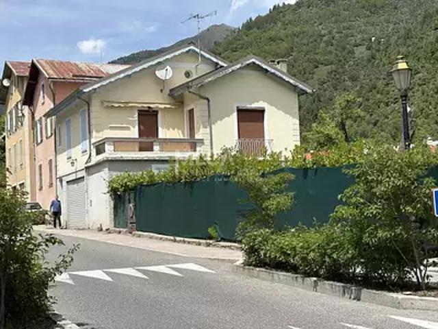 Saint Etienne de Tinée 06660 Achat / Vente maison 5 pièces t5