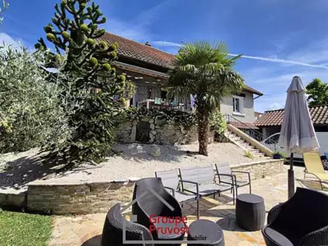 Saint Etienne le Molard 42130 Achat / Vente maison 7 pièces t7