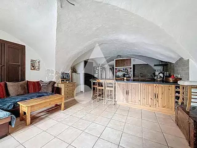 Saint Etienne le Laus 05130 Achat / Vente maison 5 pièces t5 terrasse cave