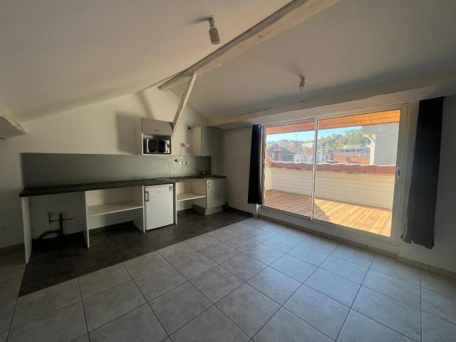 SAINT ETIENNE RUE MICHELET MAGNIFIQUE DUPLEX DE 53 M2 AVEC.