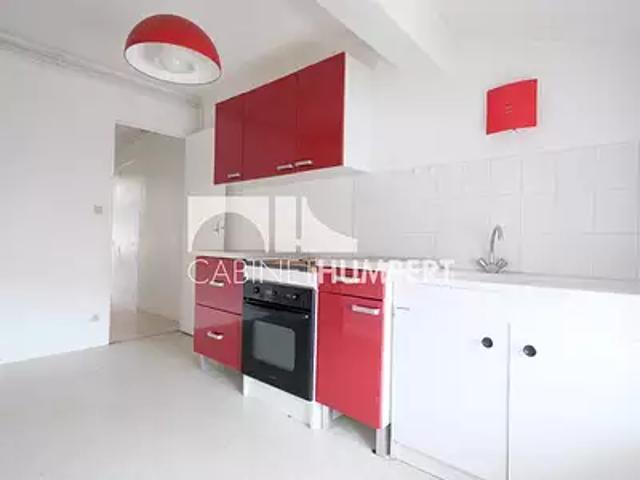 Saint Étienne 42000 Location appartement 2 pièces t2 au dernier étage