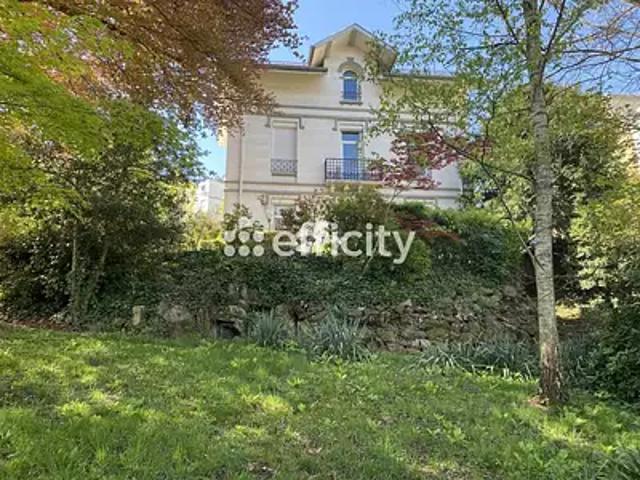 Saint Étienne 42100 Achat / Vente maison 9 pièces t9 jardin cave