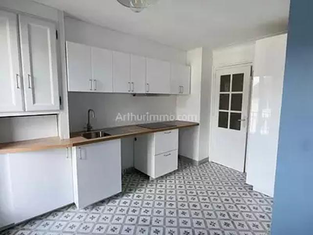 Saint Fargeau Ponthierry 77310 Achat / Vente appartement 3 pièces t3 cave