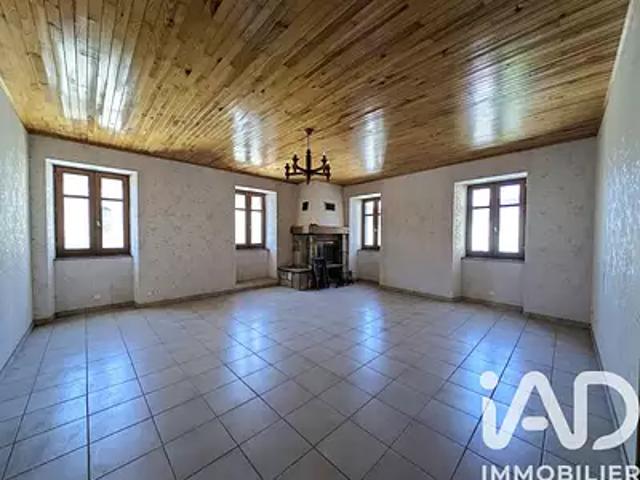 Saint Félicien 07410 Achat / Vente maison 8 pièces t8 cave