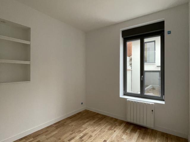 Saint Fons: Centre ville appartement de type 2
