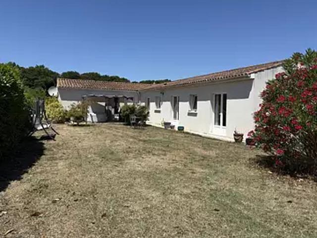 Saint Fort sur Gironde 17240 Achat / Vente maison 4 pièces t4 terrasse