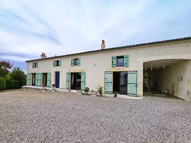 Saint Fort sur le Né 16130 Achat / Vente maison