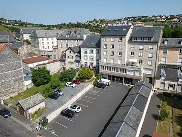 Saint Flour 15100 Achat / Vente appartement 5 pièces t5