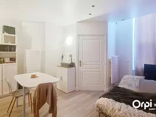 Saint Flour 15100 Location appartement 1 pièce t1
