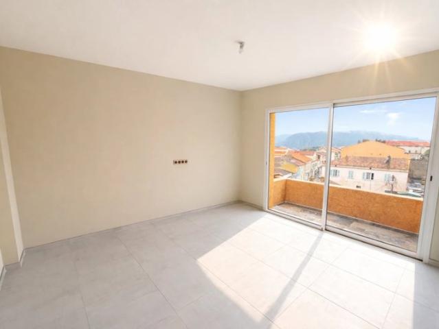 SAINT FLORENT / Appartement neuf en plein centre du village