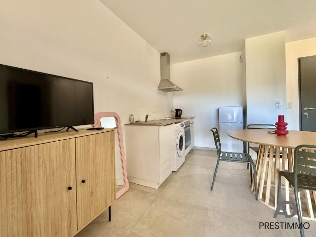 SAINT FLORENT Appartement T1/2 avec terrasse et jardin