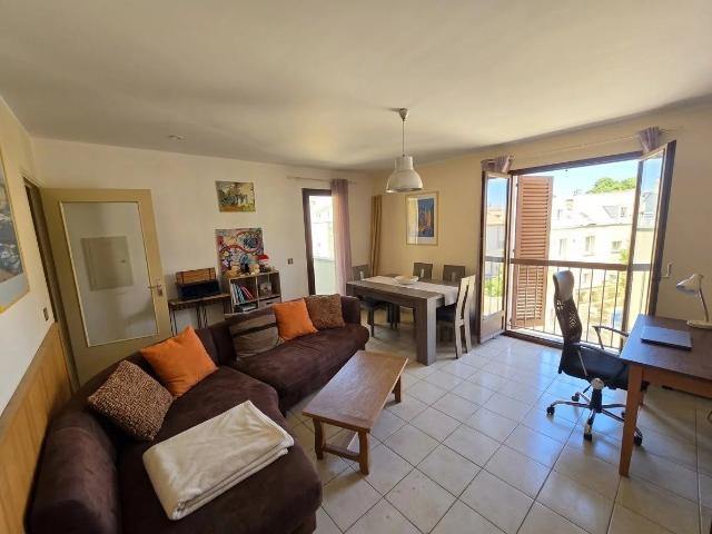 SAINT FLORENT / Appartement 2 pièces en plein centre du village