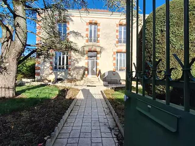 Saint Fraigne 16140 Achat / Vente maison 6 pièces t6 au dernier étage