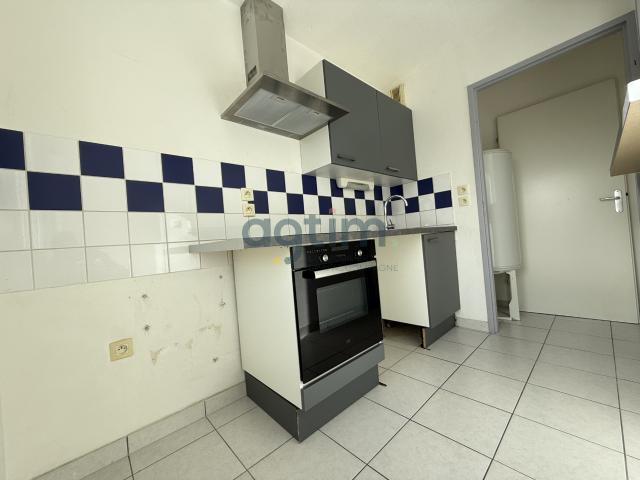 SAINT FULGENT Appartement T2 lumineux avec balcon et parking Résidence 2007