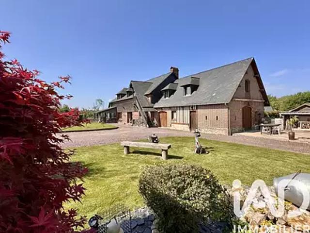 Saint Gatien des Bois 14130 Achat / Vente maison 8 pièces t8 parking