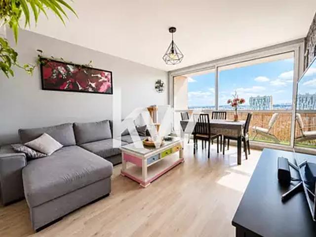 Saint Genis Laval 69230 Achat / Vente appartement 3 pièces t3 au dernier étage