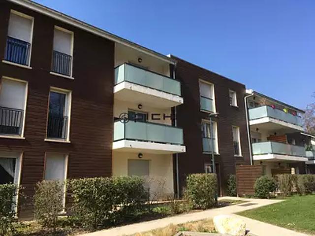 Saint Genis Pouilly 01630 Achat / Vente appartement 2 pièces t2 parking